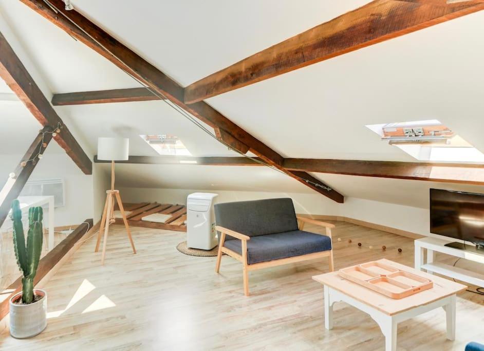 Appartement Joli Loft Mansarde à Nice Extérieur photo